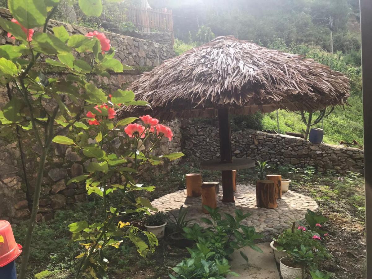 Dong Suoi H'mong Homestay Mu Cang Chai Exterior foto